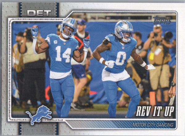 Card Topps Flagship Football 2026 #299 Rev It Up com Amon-Ra St. Brown e Jahmyr Gibbs, Detroit Lions, frente